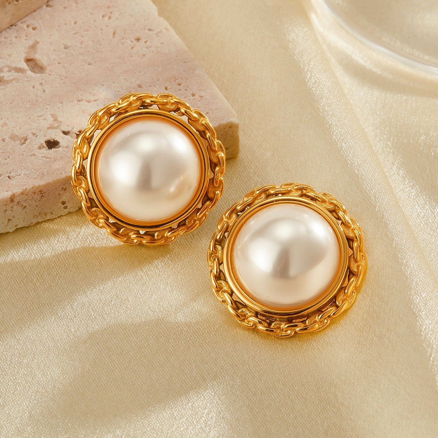 Classic Vintage Big Pearl Stud Earrings