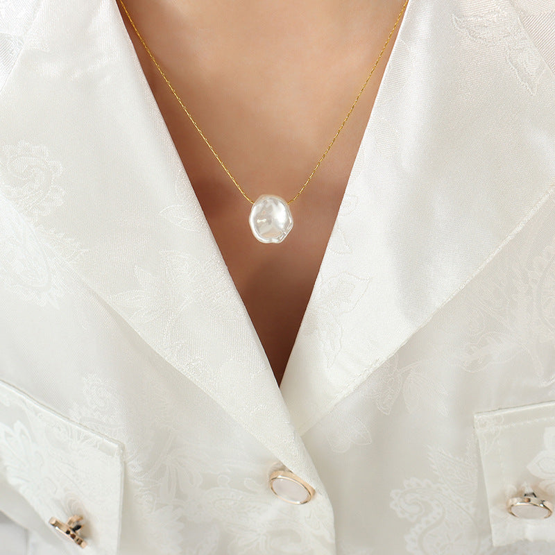 Personality Baroque Pearl Pendant Necklace