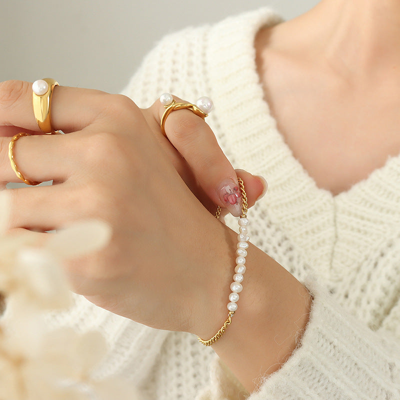 O Chain And Freshwater Pearl Beaded Bracelet