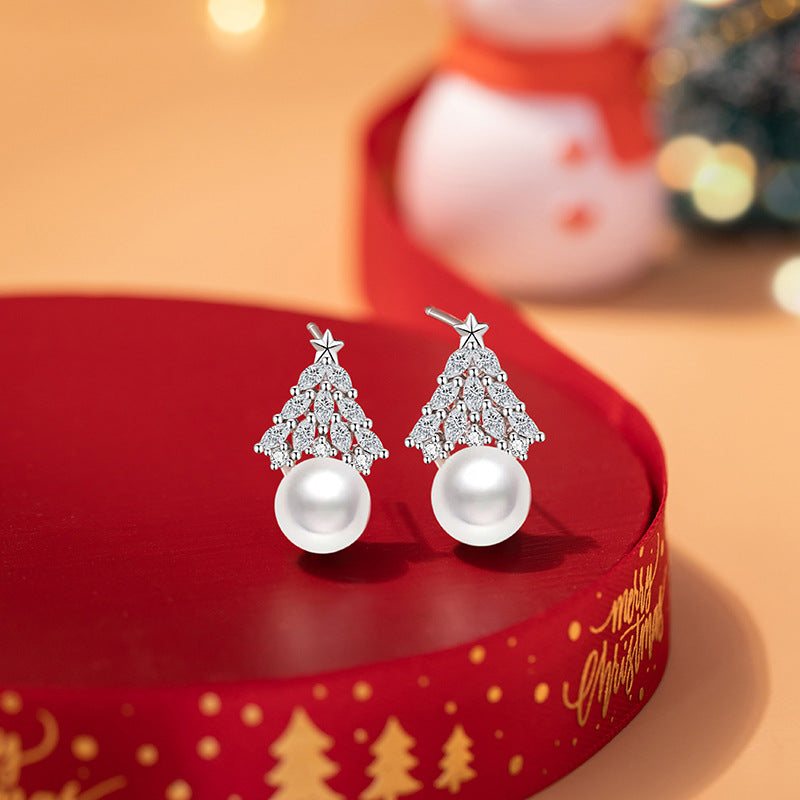 Wishing Christmas Tree Pearl Stud Earrings