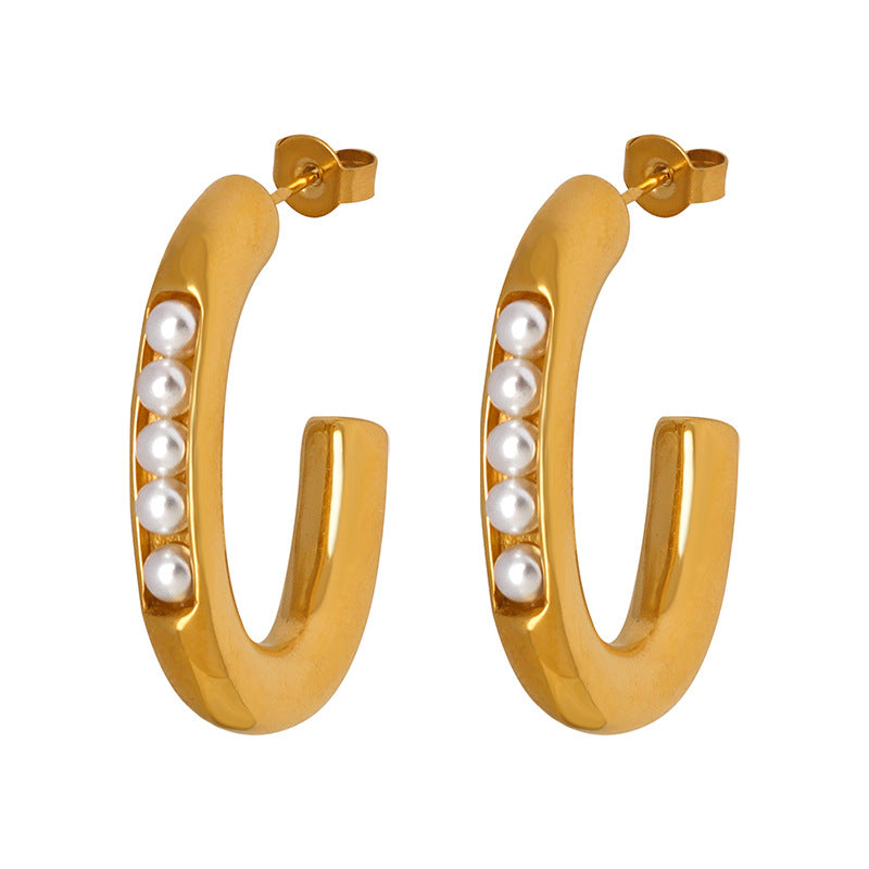 Chic C Shape Pearl Earring