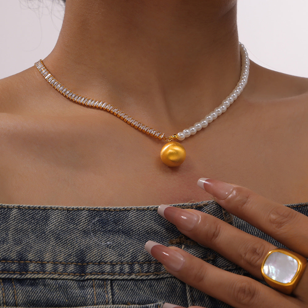 Half Diamond Half Pearl Necklace With Round Pendant