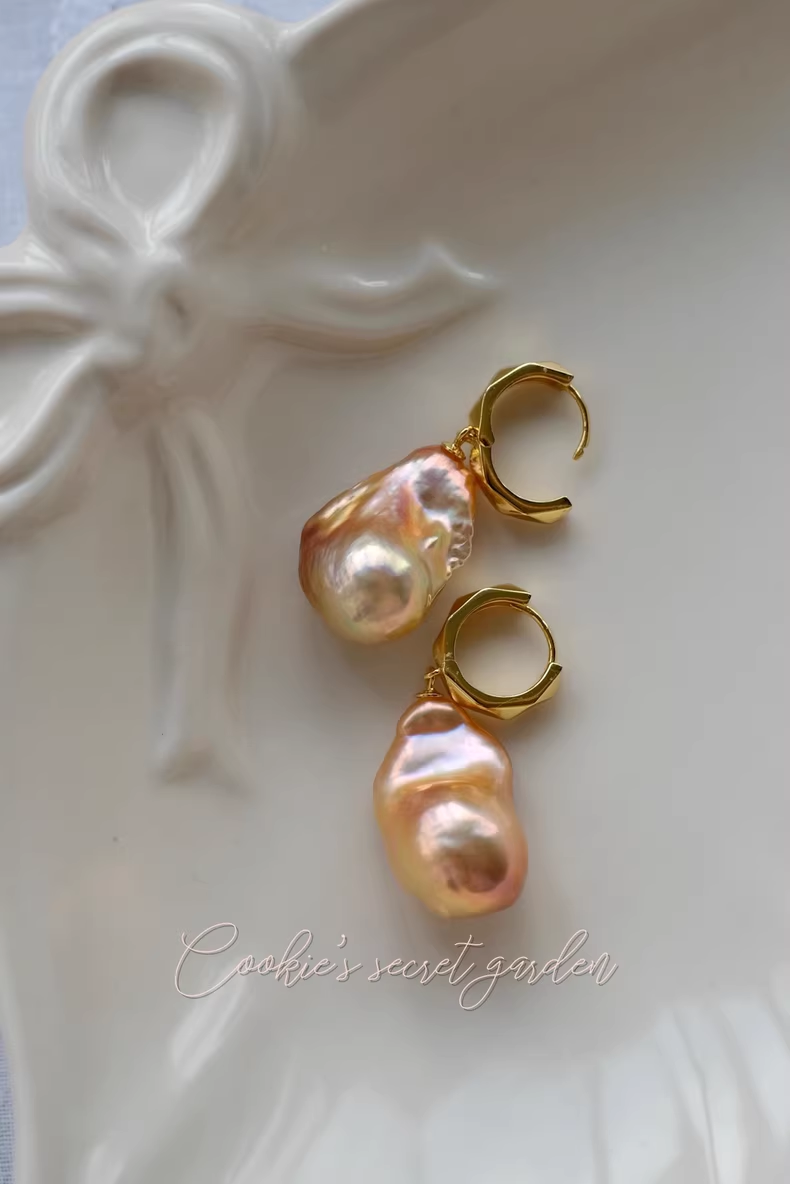 【Monet Garden Collection】 Handmade Caramel Baroque Pearl Earrings