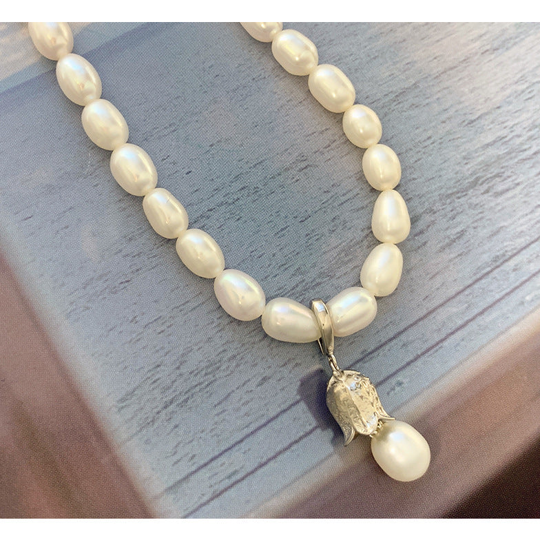 Luxury Bell Pendant Freshwater Pearl Necklace