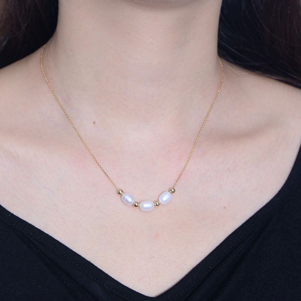 Minimalist Elegant Freshwater Pearl Pendant Necklace