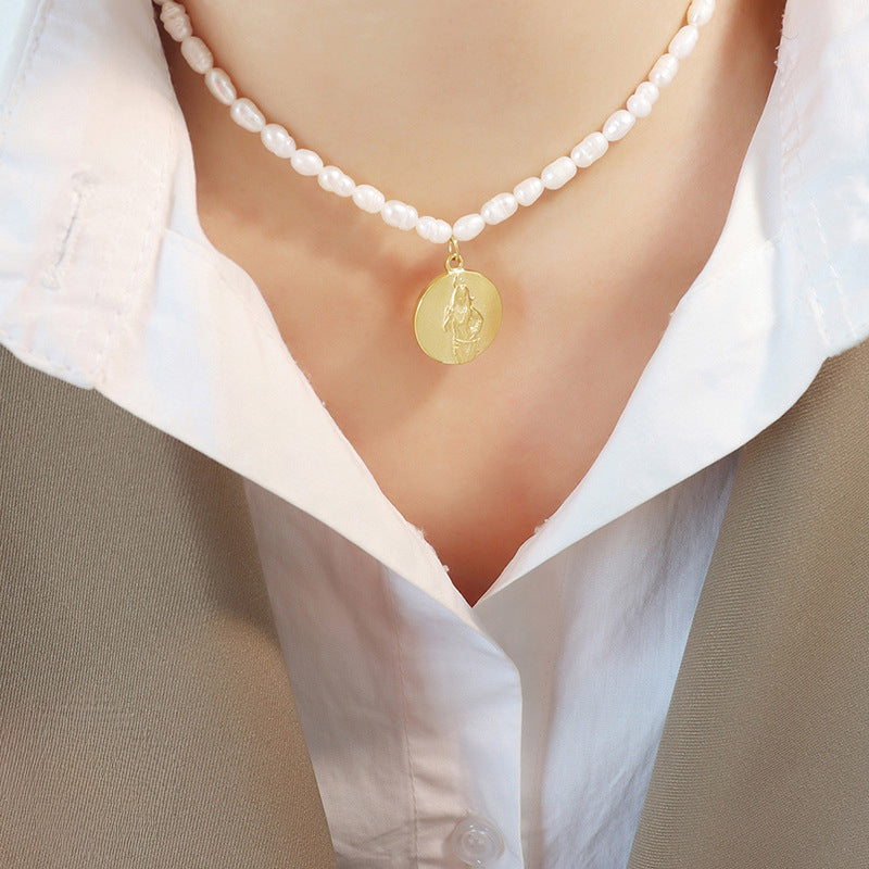 Portrait Disc Pendant Freshwater Pearl Necklace