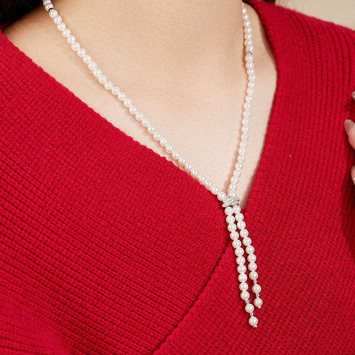 Long Y Pearl Necklace for Low-cut Dress