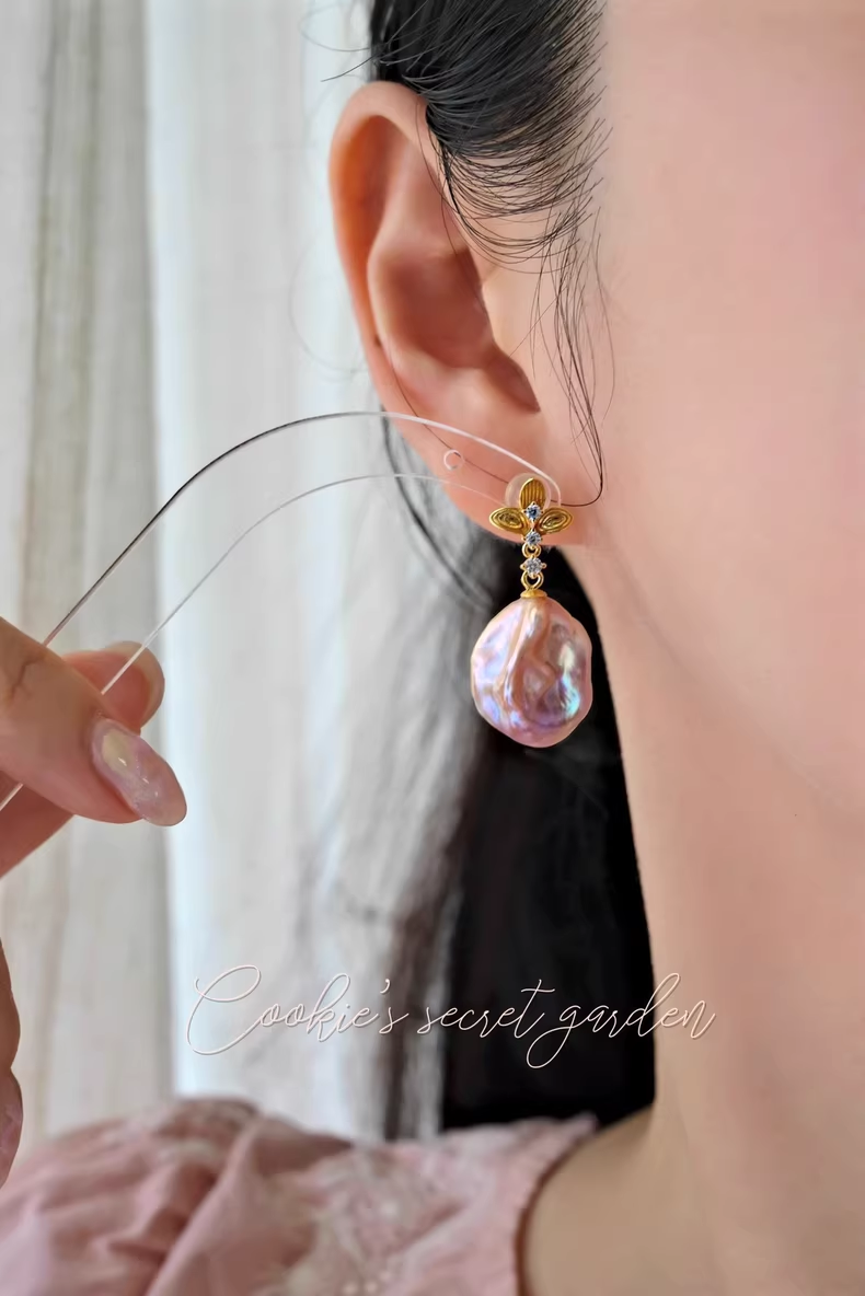 【Monet Garden Collection】 Handmade Iridescent Pink Baroque Pearl Earrings