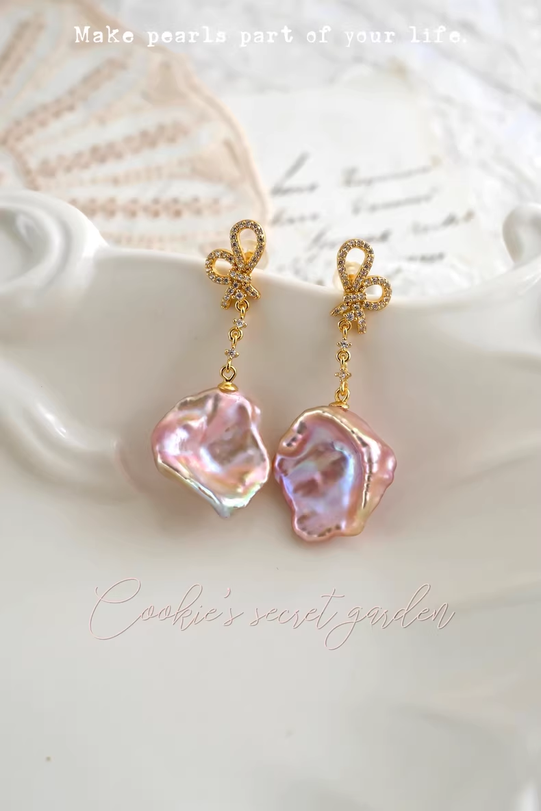 【Monet Garden Collection】 Handmade Yuru Bow Baroque Pearl Drop Earrings