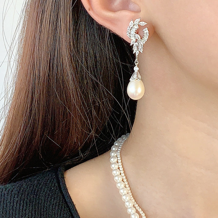 Luxury Princess Teardrop Pearl Dangle Earrings