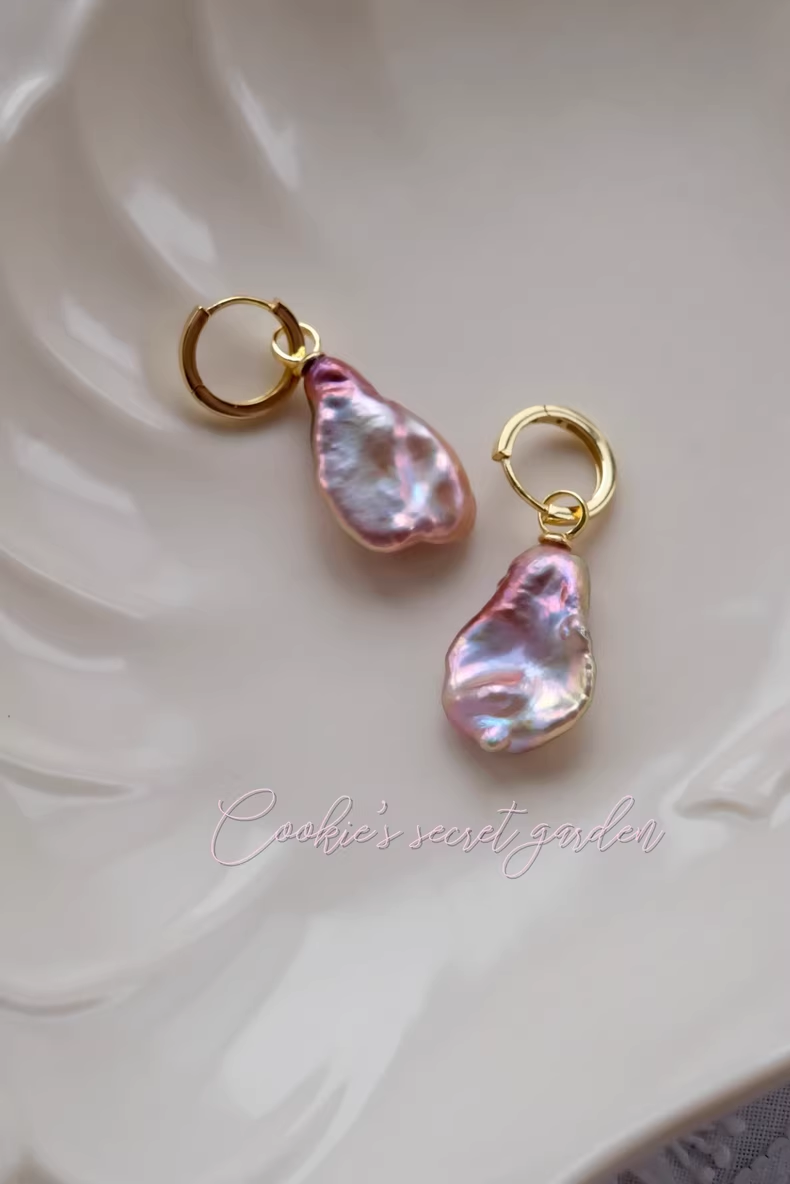 【Monet Garden Collection】 Handmade Aurora Baroque Pearl Earrings