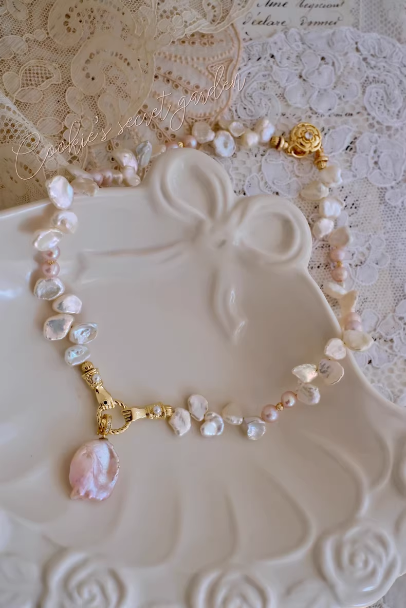 【Monet Garden Collection】 Handmade Pink Princess Baroque Pearl Necklace