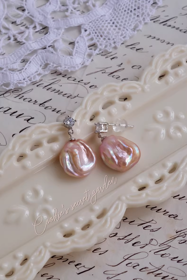 【Monet Garden Collection】 Handmade Floral Fantasy Baroque Pearl Earrings