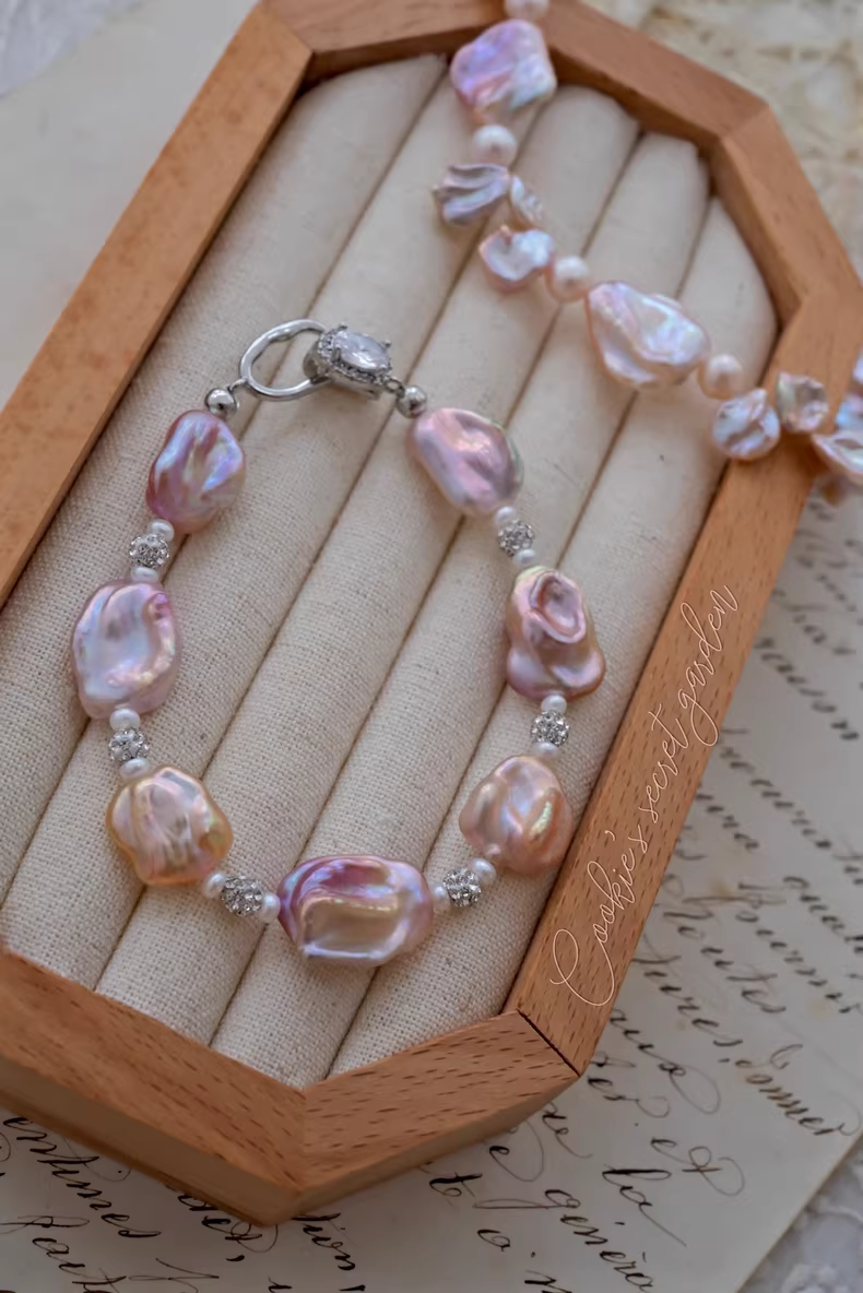 【Monet Garden Collection】 Handmade Dreamy Sweet Baroque Pearl Bracelet