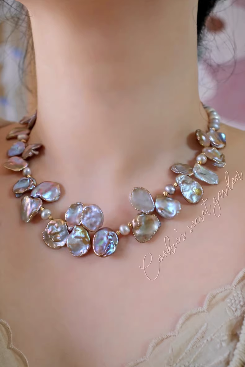 【Monet Garden Collection】 Handmade Vintage Elegant Petal Baroque Pearl Necklace