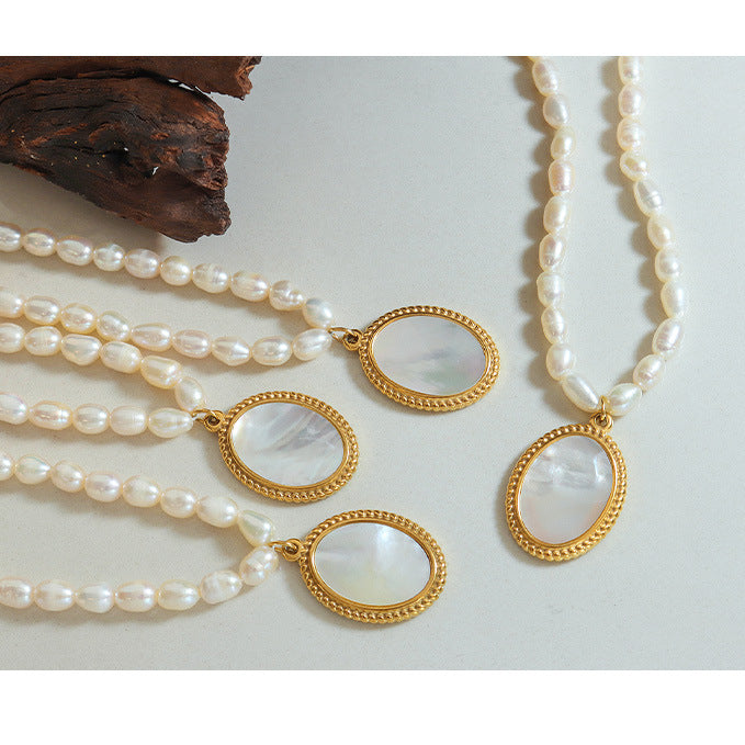 Oval Mother of Pearl Pendant Necklace