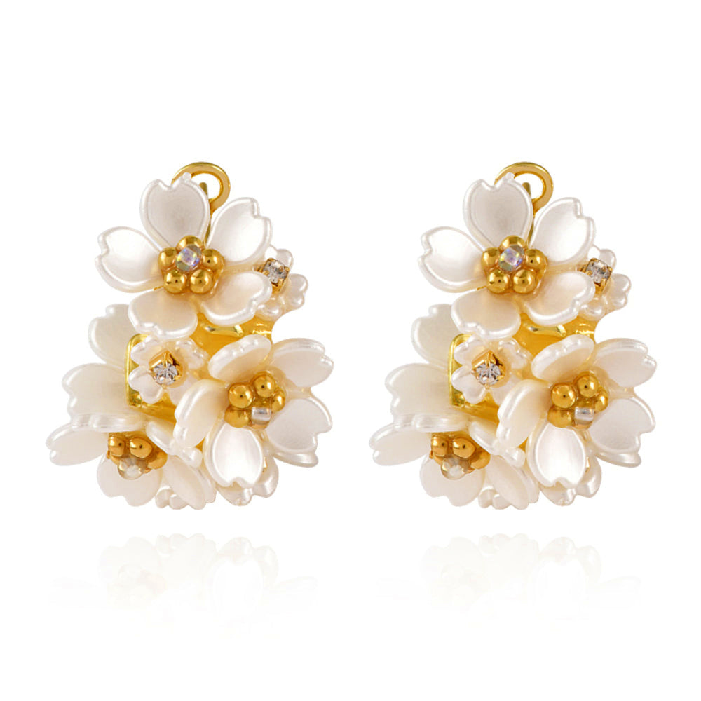 Flower Gold Pearl Earrings