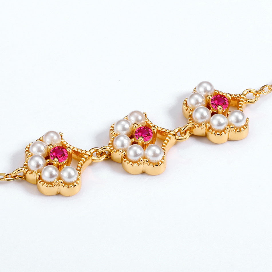 Tiny Petal Pearl Bracelet