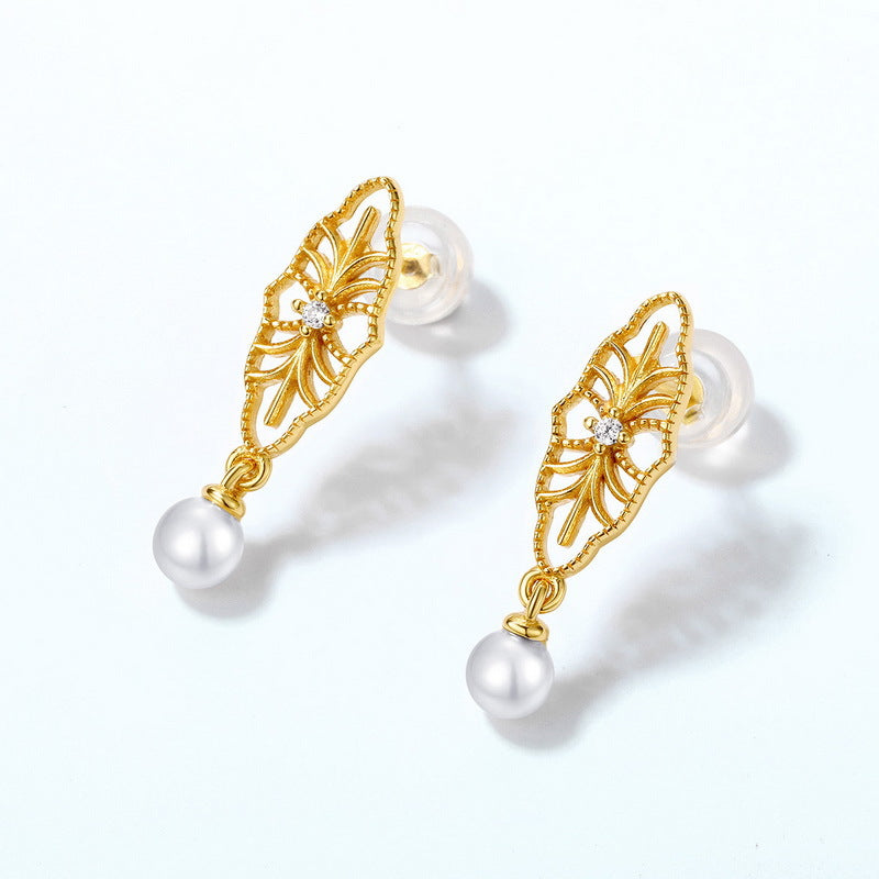 Hollow Flower Pattern Pearl Earrings