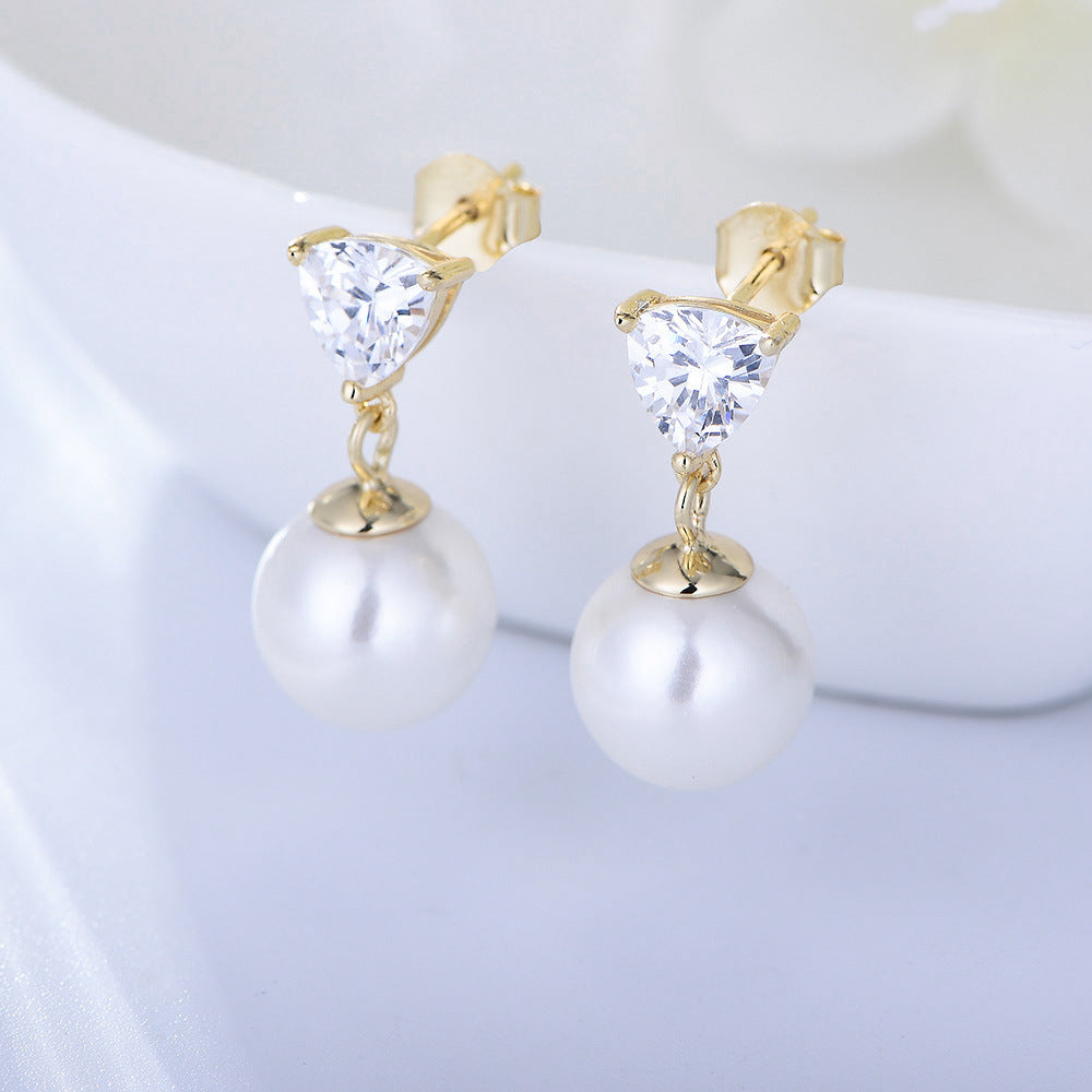 Dainty Heart Zircon Pearl Earring