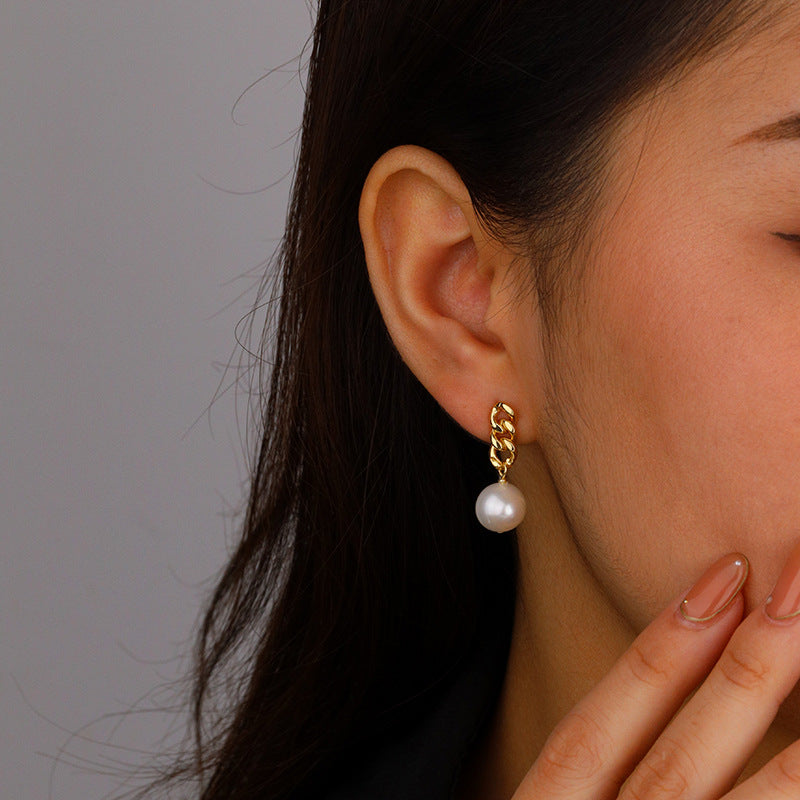 Gold Chain Pearl Earrings