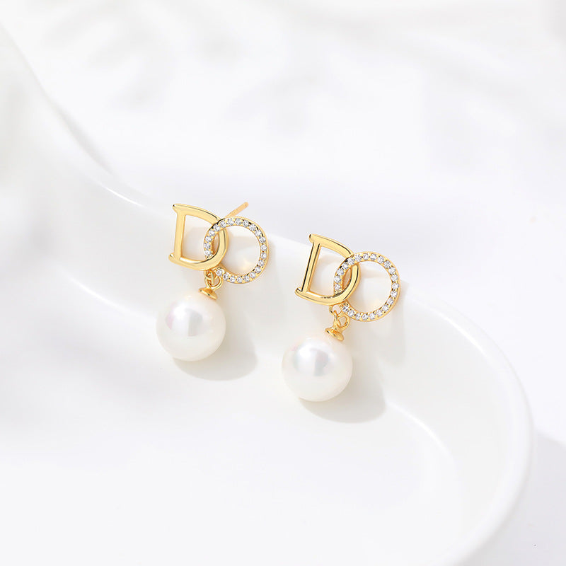 DO Pearl Earrings