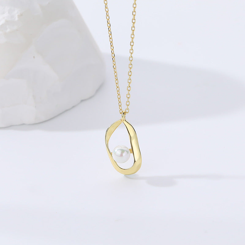 Geometric Pearl Pendant Necklace