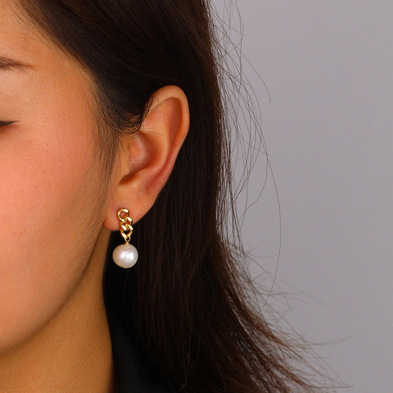 Gold Chain Pearl Earrings