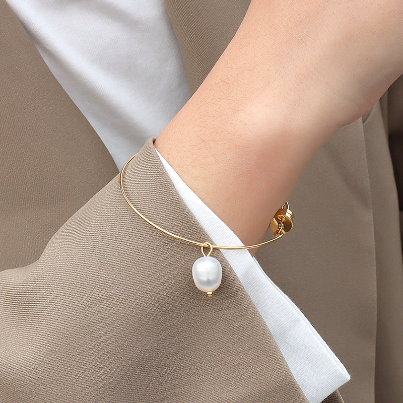 Magnetic Clasp Freshwater Pearl Charm Bangle Bracelet