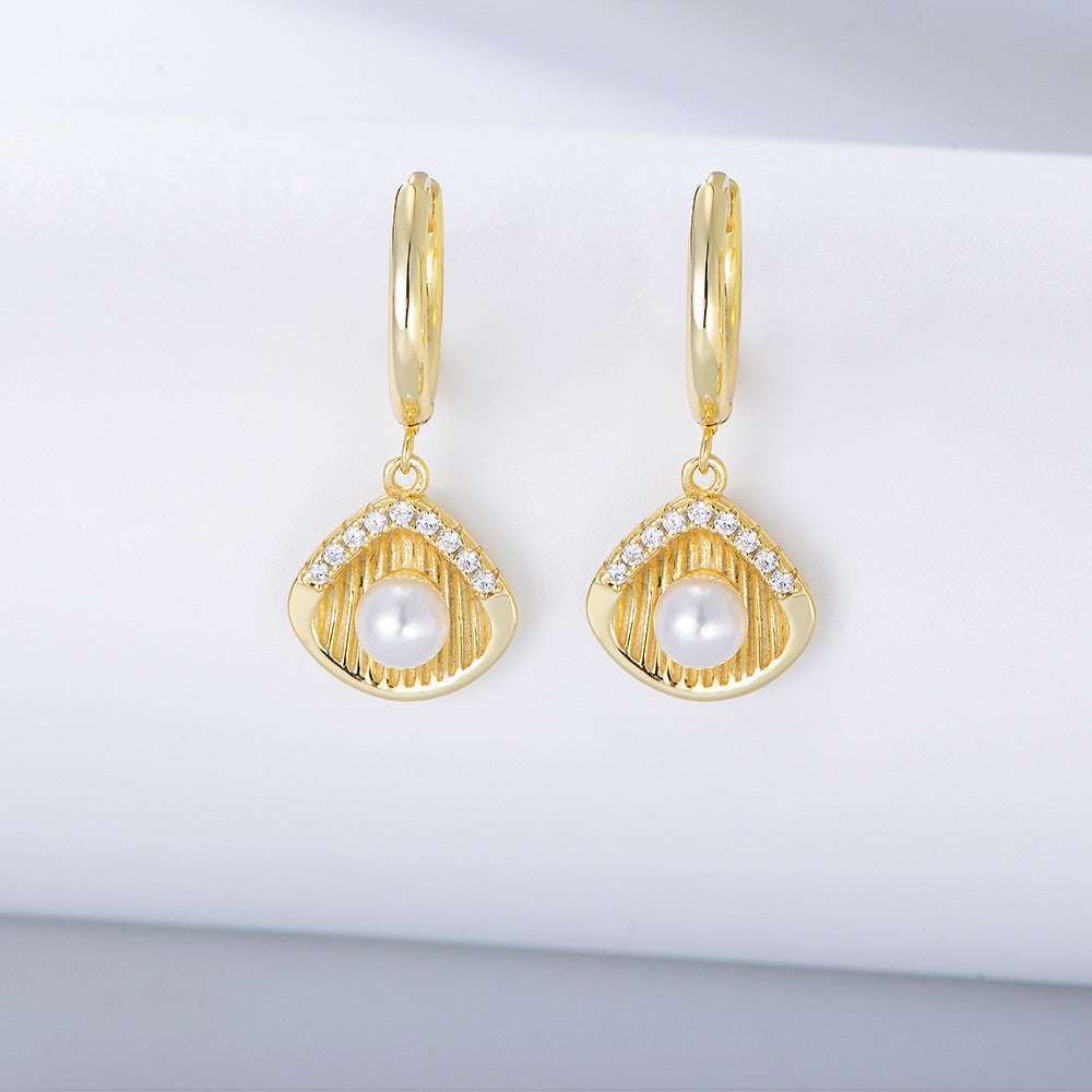 Zircon Shell Teardrop Pearl Earrings