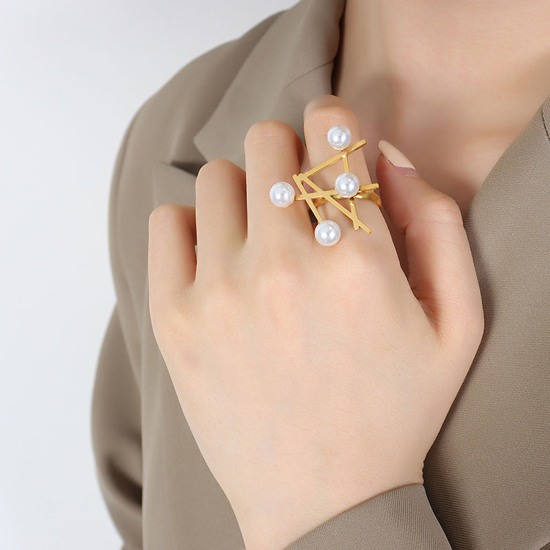 Eye-catching Geometric Pearl Ring and Bracelet Set