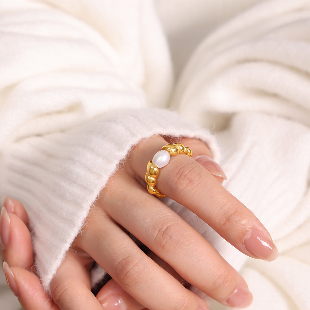 Vintage Fashion Freshwater Pearl Ring