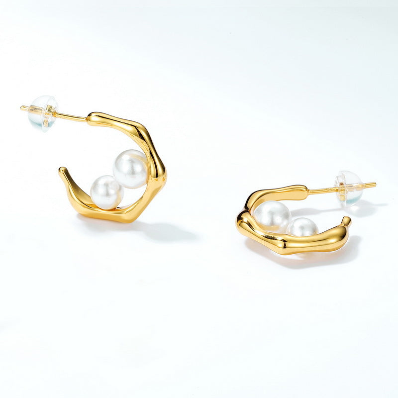 10K Gold Earrings With 2 Pearls