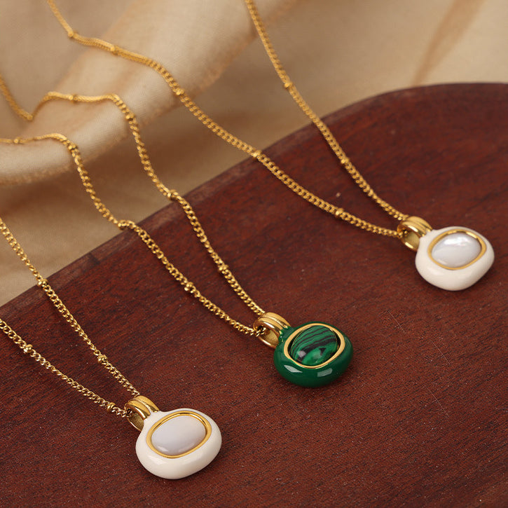 Personality White Seashell Pearl Malachite Pendant Necklace